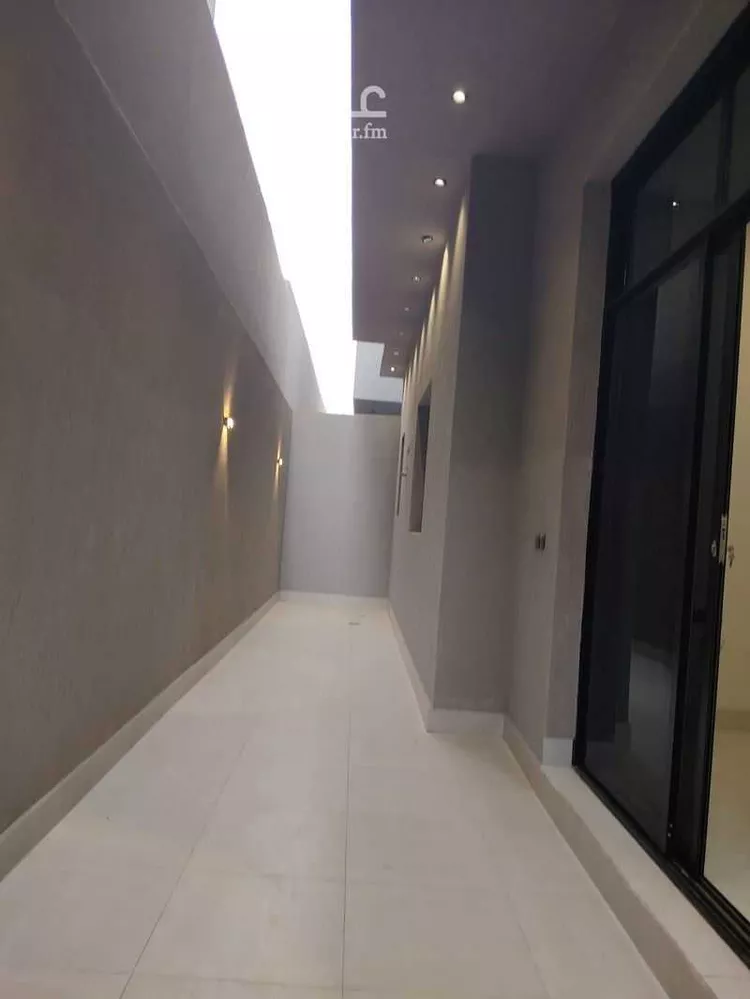 فيلا للبيع في شارع المنجور, حي المعيزيلة, مدينة الرياض, منطقة الرياض 42