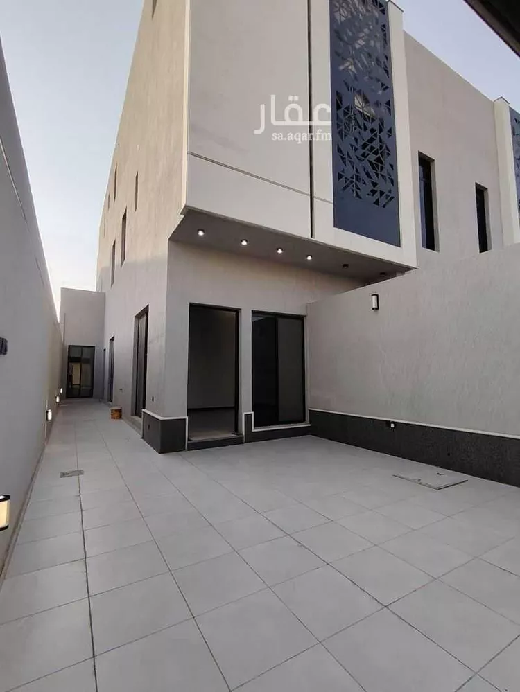 Villa for Sale in Riyadh Al Janadriyah