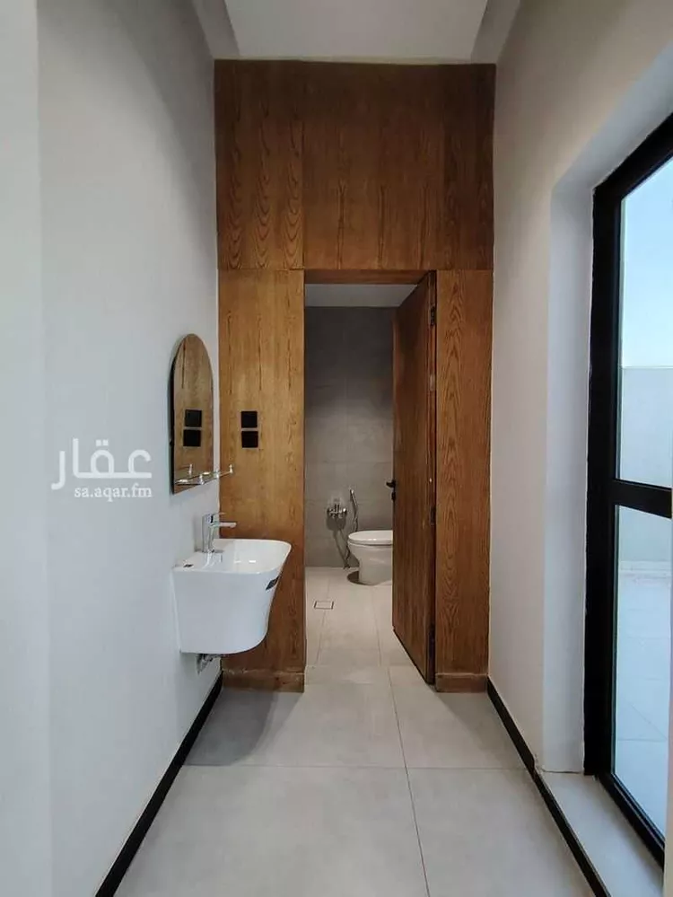 Floor for Sale in Riyadh Al Janadriyah صورة 3