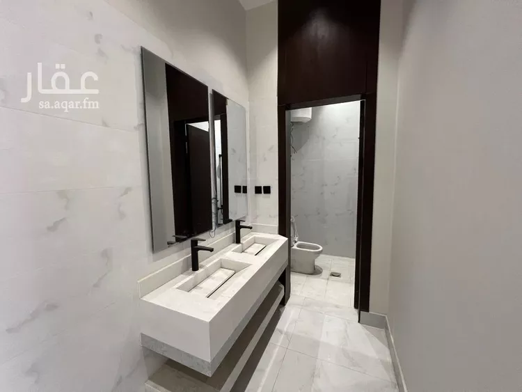 دور للبيع في شارع ابن شبه, حي الرمال, مدينة الرياض, منطقة الرياض صورة 4