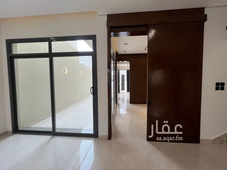 فيلا للبيع في شارع ممر9, حي الرمال, مدينة الرياض, منطقة الرياض