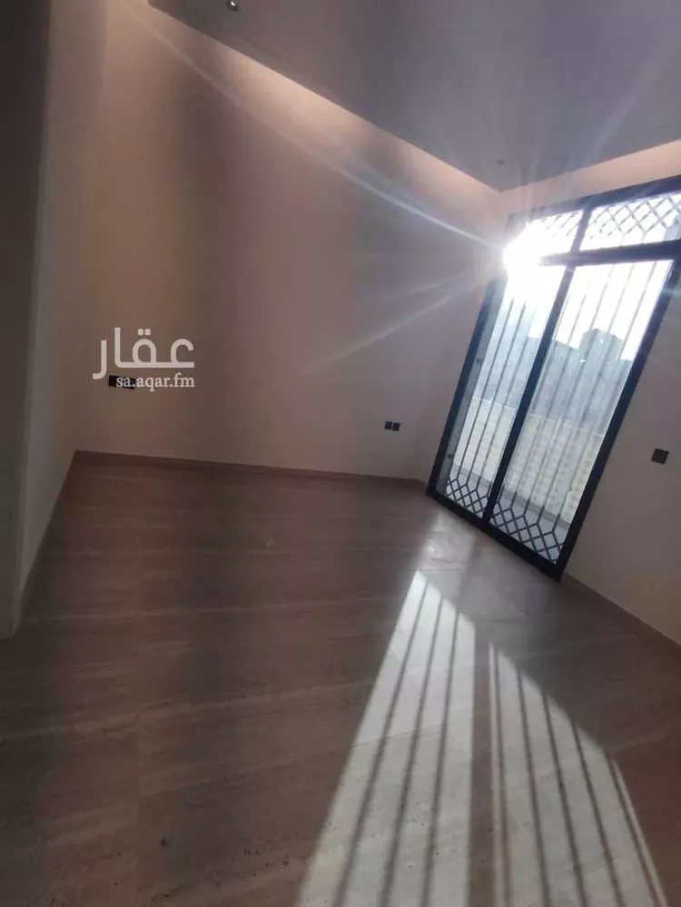 دور للبيع في شارع رقم 106, حي المونسية, مدينة الرياض, منطقة الرياض صورة 2