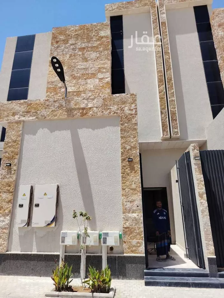 دور للبيع في شارع رقم 157, حي الجنادرية, مدينة الرياض, منطقة الرياض
