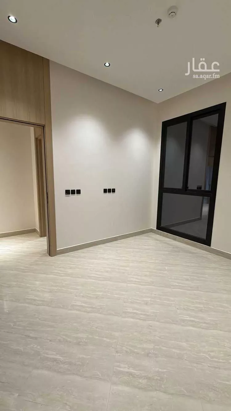 شقة للبيع في شارع بحر العرب, حي إشبيلية, مدينة الرياض, منطقة الرياض 11
