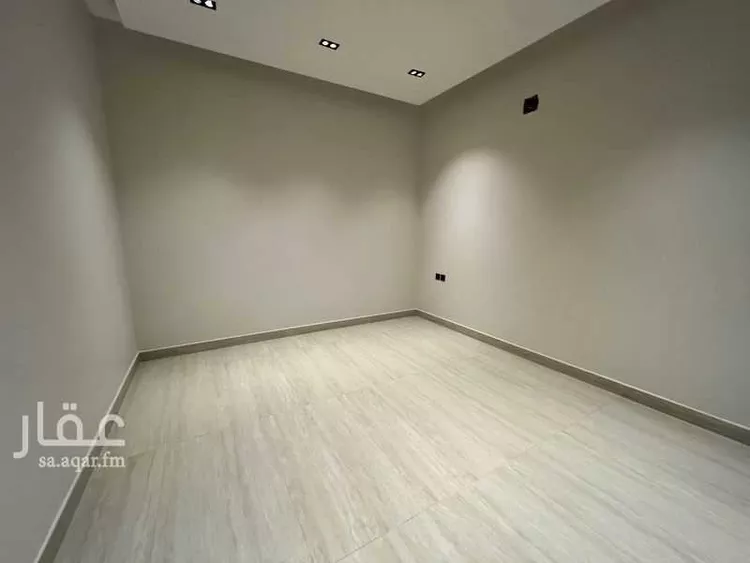 Floor for Sale in Riyadh Al Quds 11