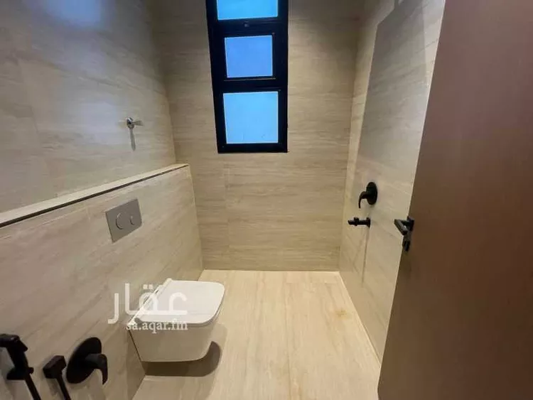 Floor for Sale in Riyadh Al Quds 12