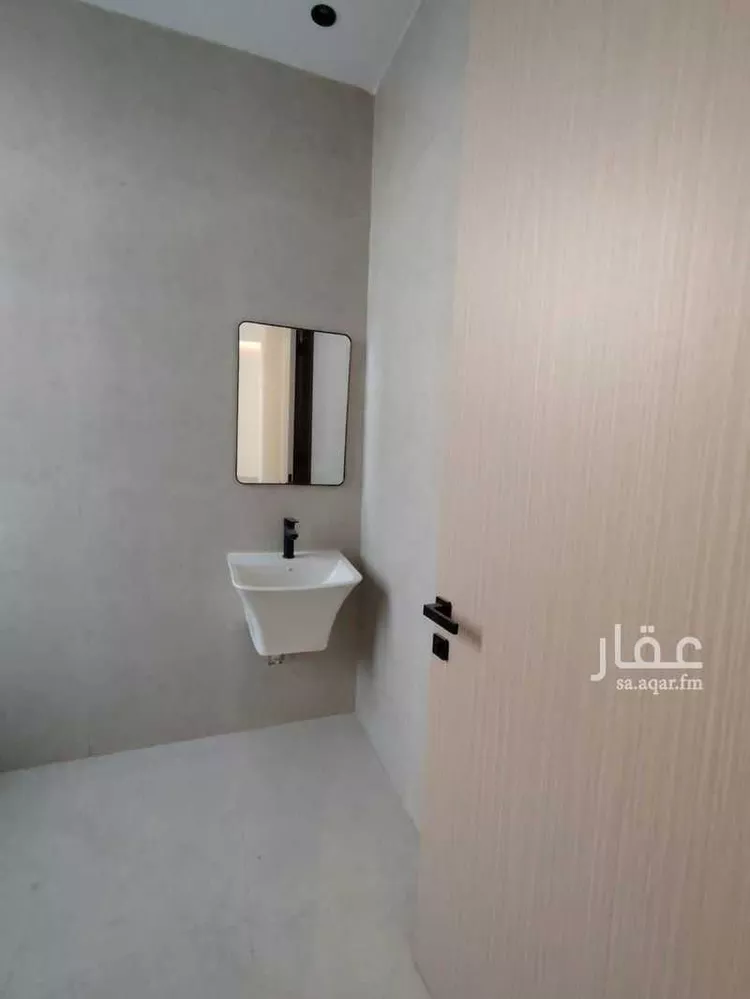 دور للبيع في شارع يوسف بن المطهر, حي الرمال, مدينة الرياض, منطقة الرياض صورة 3