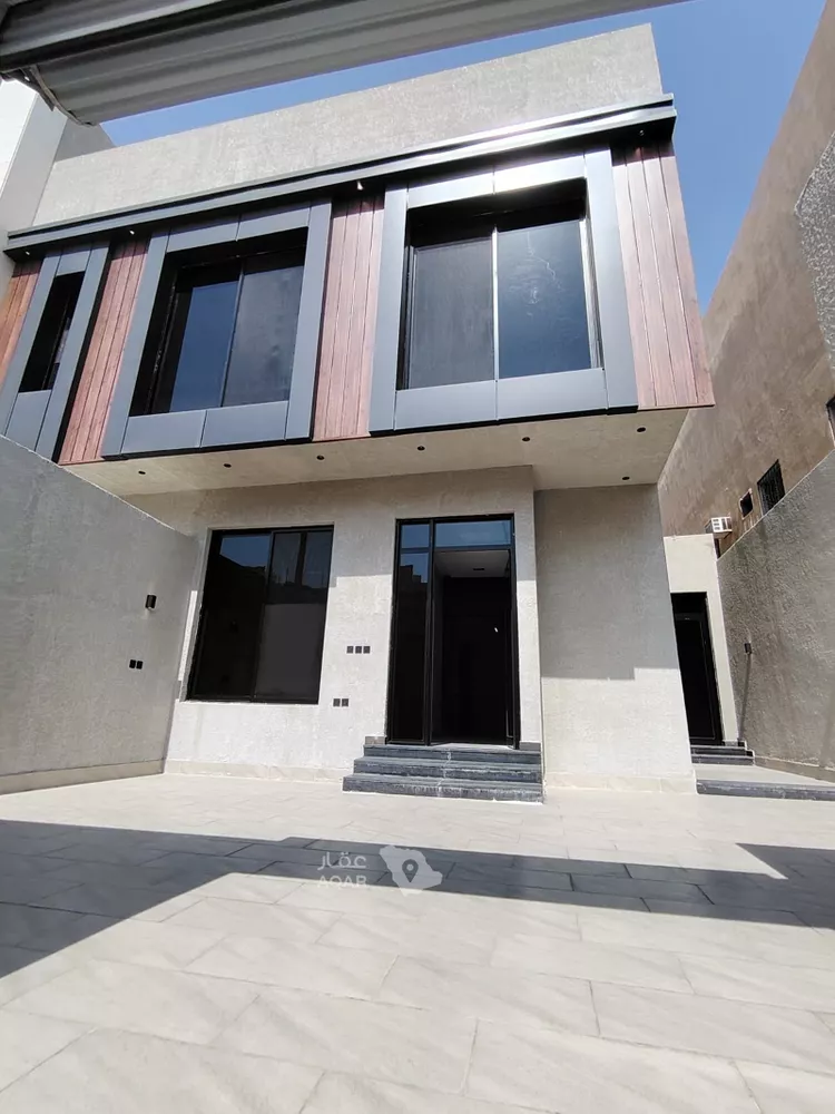Floor for Sale in Riyadh Al Yarmouk