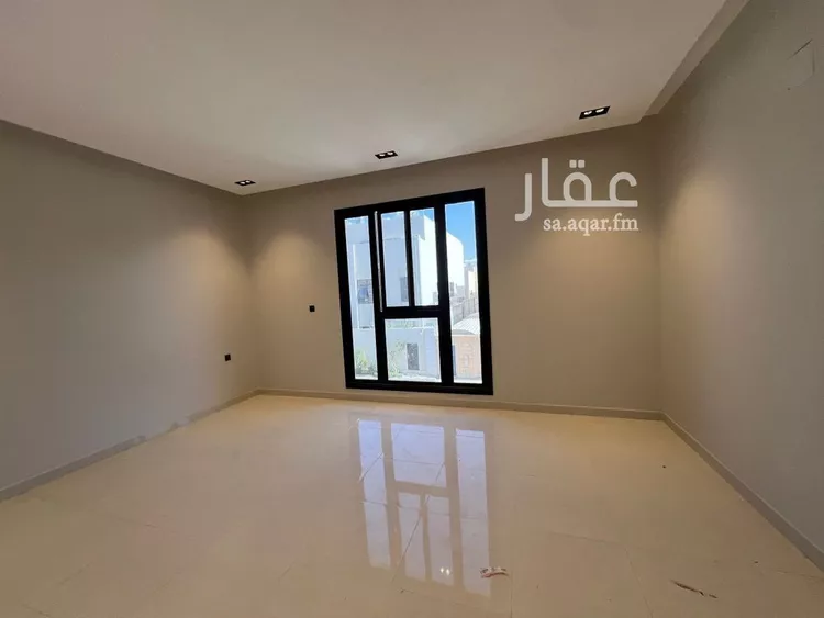 دور للبيع في شارع النايفة, حي اليرموك, مدينة الرياض, منطقة الرياض صورة 2