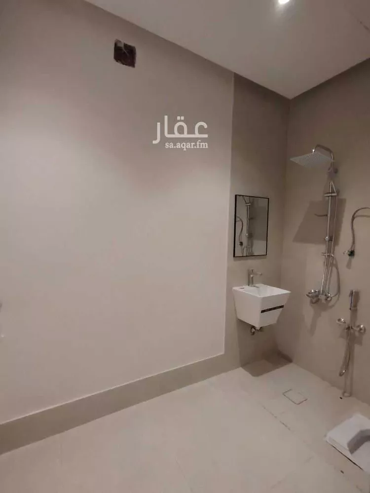 دور للبيع في شارع المنجور, حي الرمال, مدينة الرياض, منطقة الرياض 12