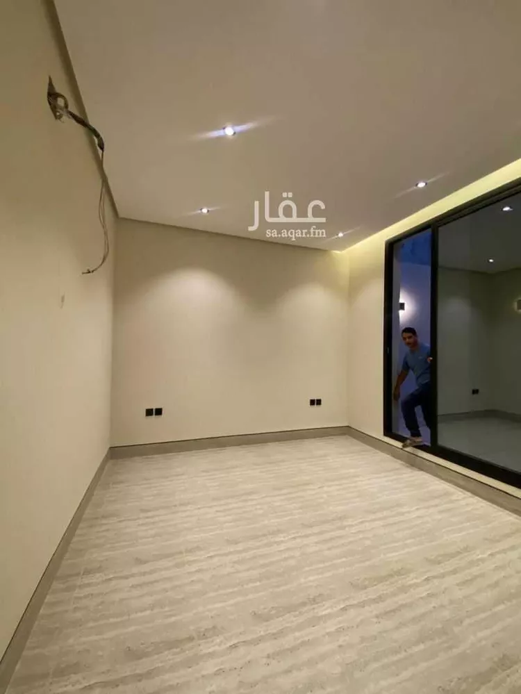 دور للبيع في شارع أبي المفاخر الحموي, حي العليا, مدينة الرياض, منطقة الرياض صورة 3
