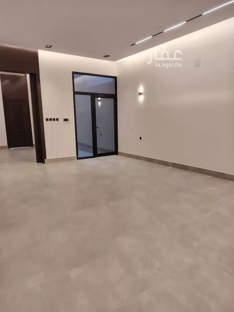 Floor for Sale in Riyadh Al Munsiyah 9