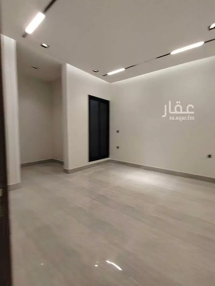 دور للبيع في شارع حسين الجزيري, حي الرمال, مدينة الرياض, منطقة الرياض 7