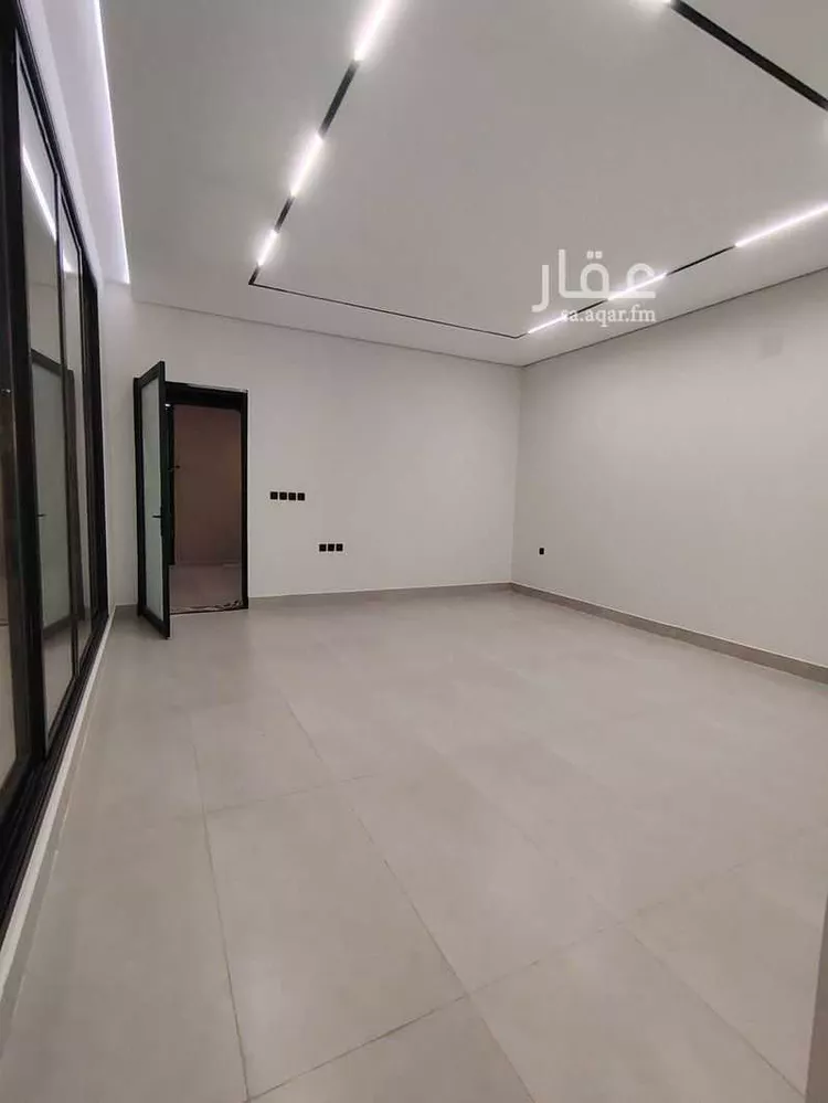 فيلا للبيع في شارع إبراهيم بن جابر, حي المعيزيلة, مدينة الرياض, منطقة الرياض صورة 2