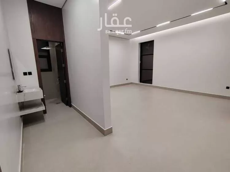 Floor for Sale in Riyadh Al Maizilah