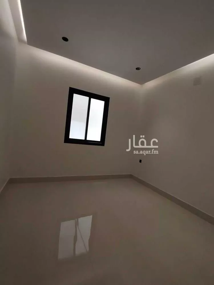 فيلا للبيع في شارع جبل المدار, حي القادسية, مدينة الرياض, منطقة الرياض 17