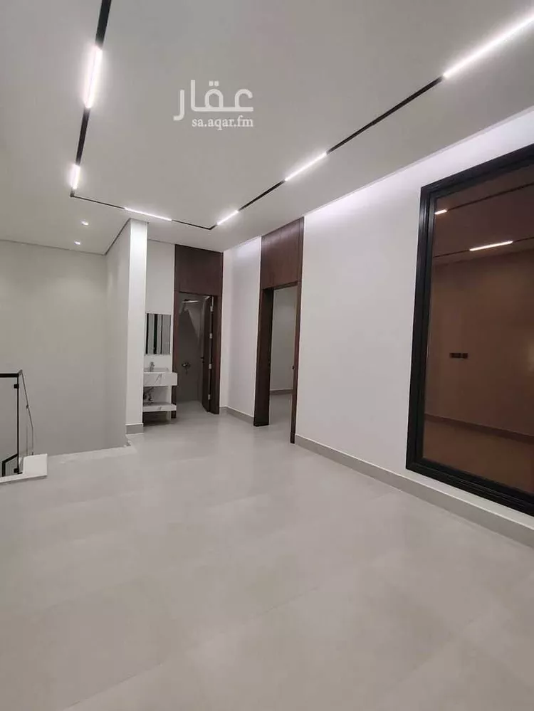 فيلا للبيع في شارع إبراهيم بن جابر, حي المعيزيلة, مدينة الرياض, منطقة الرياض صورة 4