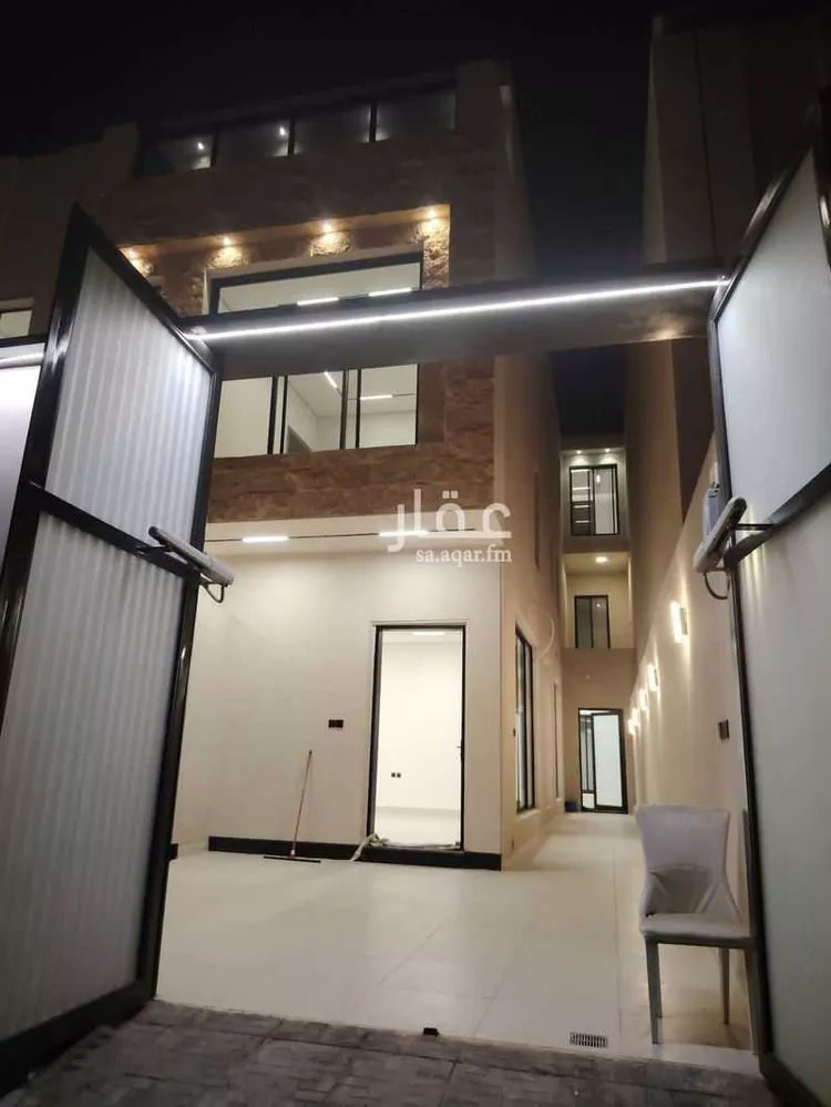 Villa for Sale in Riyadh Al Maizilah 13