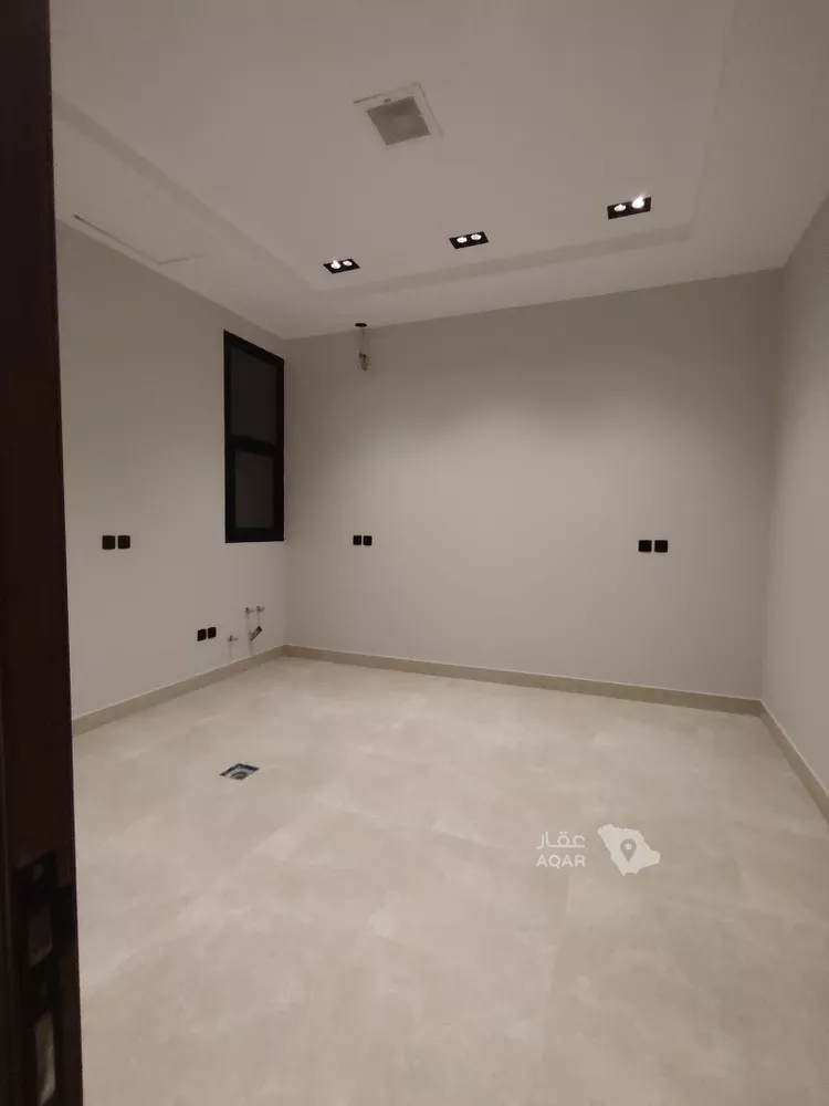 دور للبيع في شارع العينين, حي إشبيلية, مدينة الرياض, منطقة الرياض 6