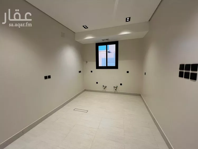 دور للبيع في شارع رقم 322, حي المونسية, مدينة الرياض, منطقة الرياض صورة 3