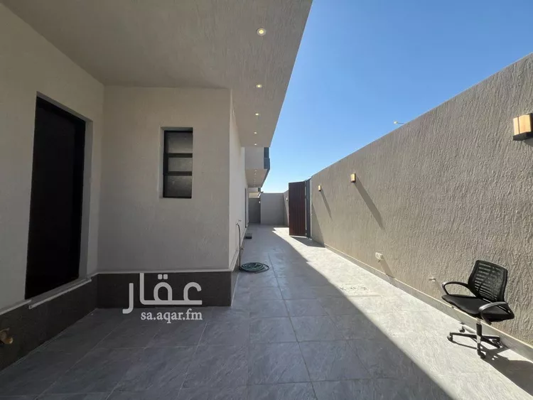 فيلا للبيع في شارع أحمد بن أصبغ, حي الرمال, مدينة الرياض, منطقة الرياض صورة 5