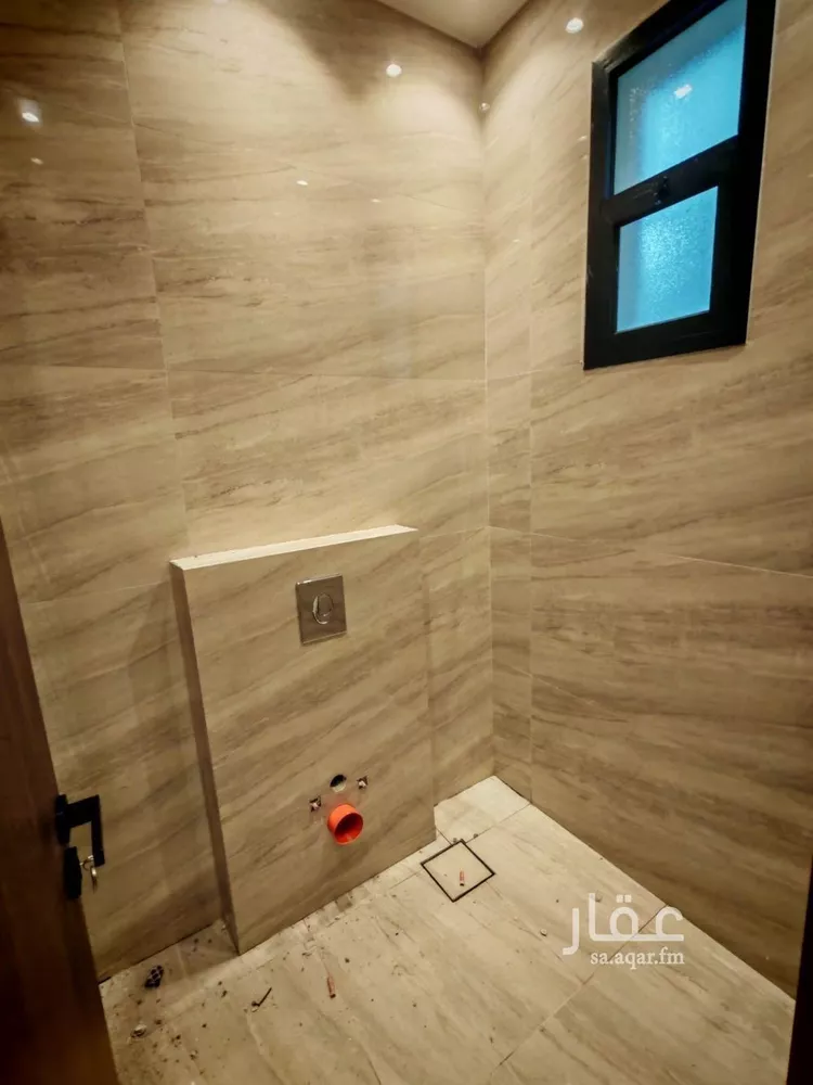 فيلا للبيع في شارع عبيد بن رافع, حي الرمال, مدينة الرياض, منطقة الرياض صورة 5