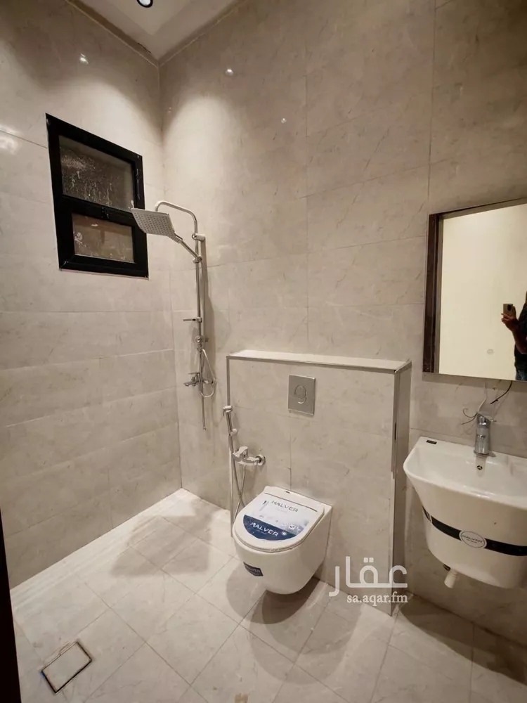 دور للبيع في شارع 41414, حي الجنادرية, مدينة الرياض, منطقة الرياض 7