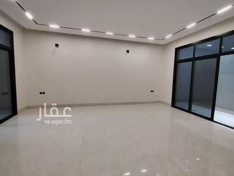 Villa for Sale in Riyadh Al Janadriyah 14