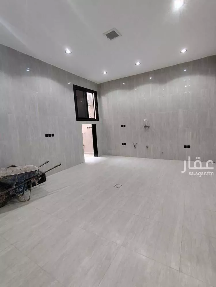 دور للبيع في شارع عبيدالله بن يزيد, حي المعيزيلة, مدينة الرياض, منطقة الرياض 8