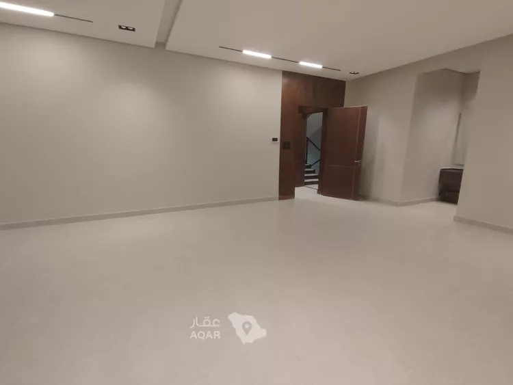 شقة للبيع في شارع طبرجل, حي اليرموك, مدينة الرياض, منطقة الرياض 2