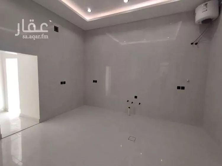 Villa for Sale in Riyadh Al Janadriyah 6
