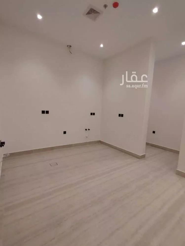 شقة للبيع في شارع جابر الاحمد الصباح, حي القادسية, مدينة الرياض, منطقة الرياض صورة 2