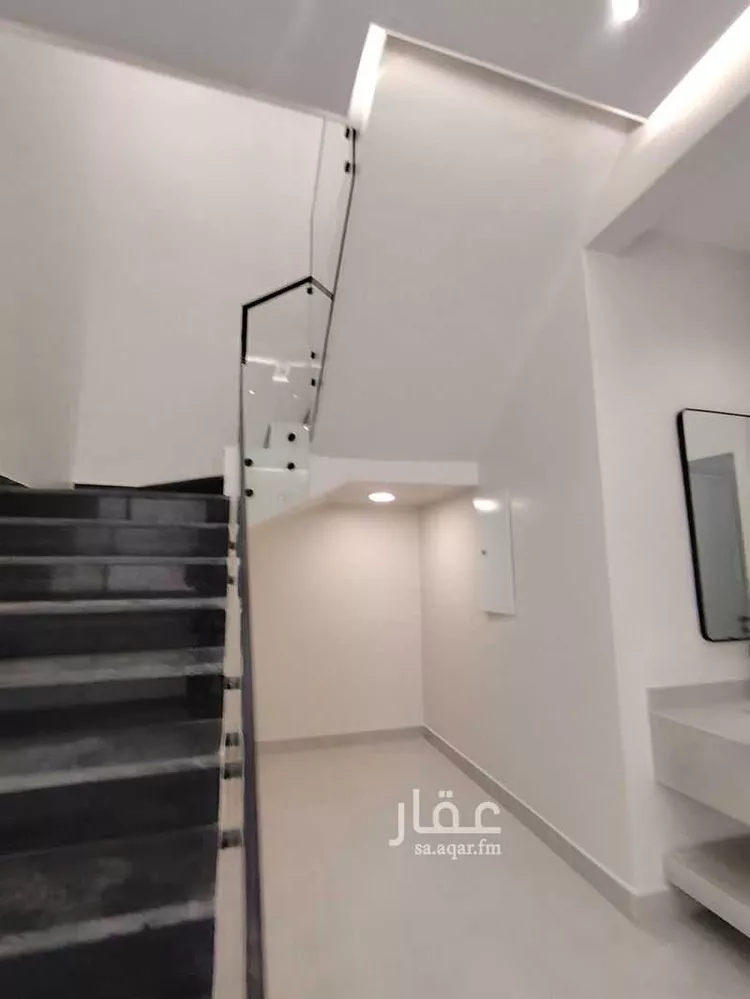 Villa for Sale in Riyadh Al Janadriyah 10