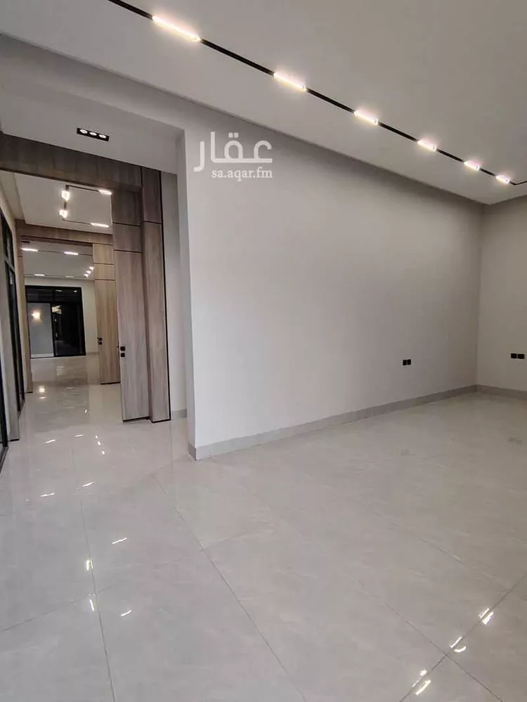 Villa for Sale in Riyadh Al Janadriyah 17