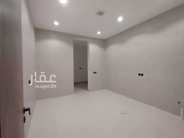 فيلا للبيع في شارع إبراهيم بن جابر, حي المعيزيلة, مدينة الرياض, منطقة الرياض صورة 3