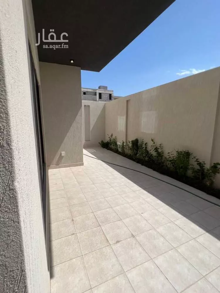 فيلا للإيجار في شارع ابن الواثق, حي الراكة الجنوبية, مدينة الخبر, المنطقة الشرقية صورة 2