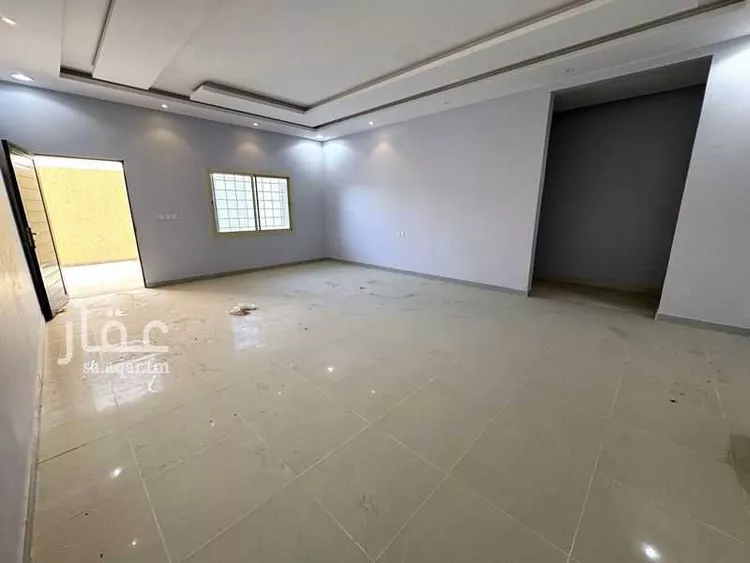 فيلا للبيع في شارع 2445 عريض, حي عريض, مدينة الرياض, منطقة الرياض 12