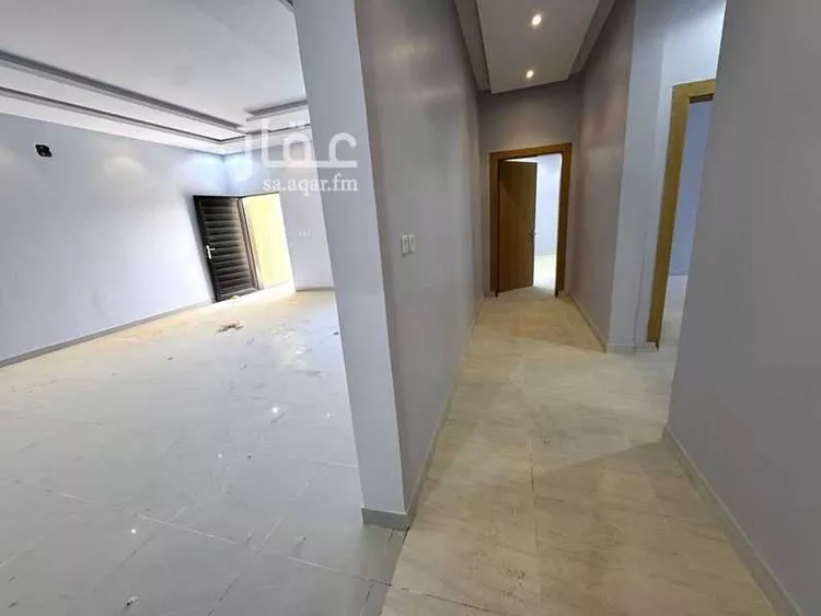فيلا للبيع في شارع 2445 عريض, حي عريض, مدينة الرياض, منطقة الرياض 7