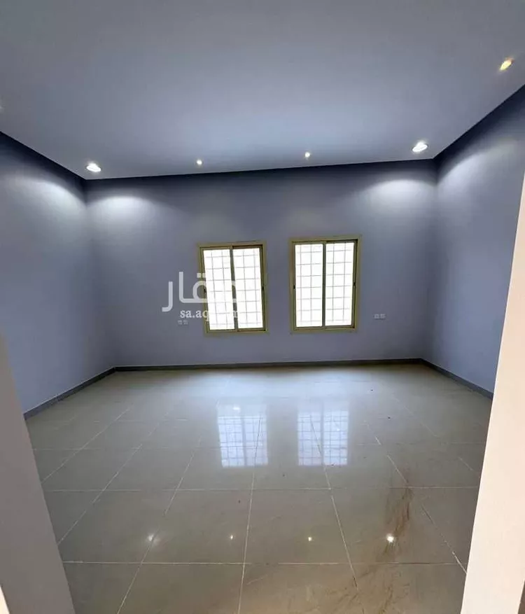 فيلا للبيع في شارع 2445 عريض, حي عريض, مدينة الرياض, منطقة الرياض 14