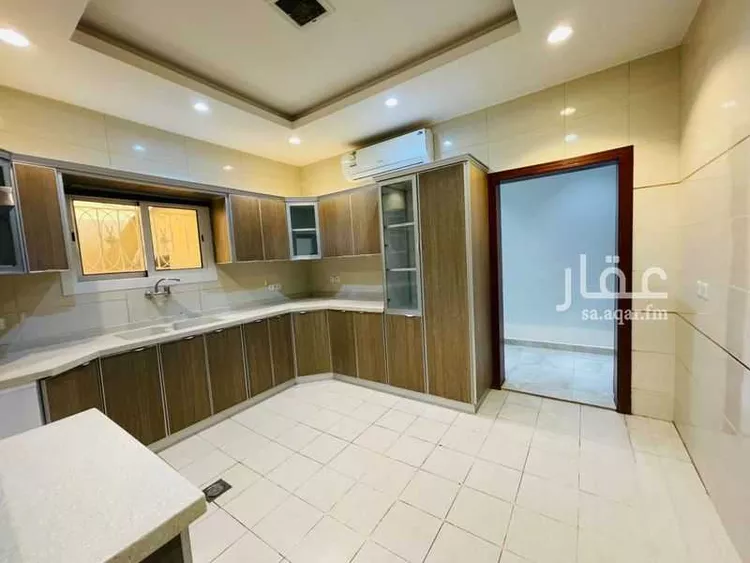 فيلا للإيجار في شارع رقم 345, حي الملقا, مدينة الرياض, منطقة الرياض