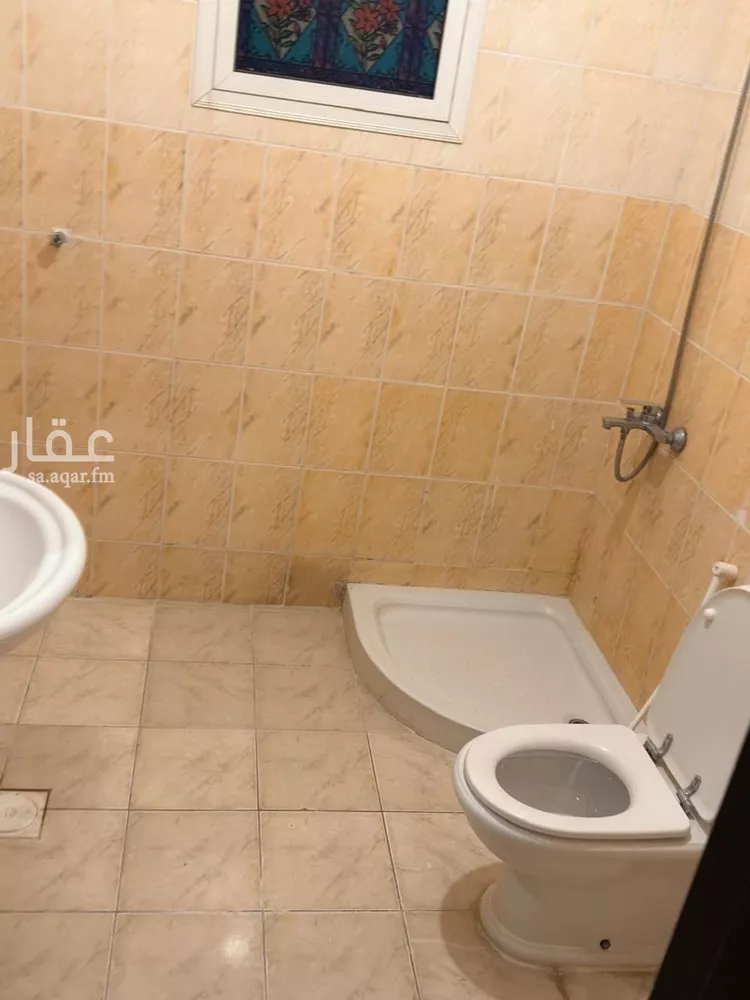 شقة للإيجار في شارع أحمد بن يزيد ، حي المروة ، جدة ، جدة صورة 3