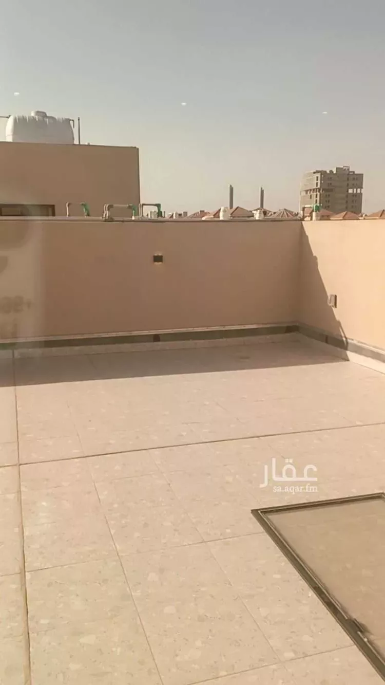 فيلا للبيع في حي الشاطئ الغربي, مدينة الدمام, المنطقة الشرقية صورة 2