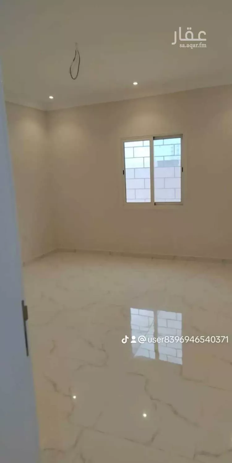 فيلا للبيع في شارع ثابت ابن عامر, حي الفرسان, مدينة الدمام, المنطقة الشرقية صورة 3