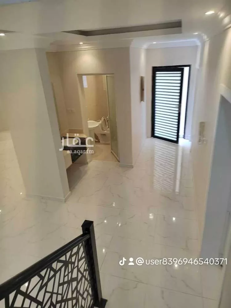 فيلا للبيع في شارع ثابت ابن عامر, حي الفرسان, مدينة الدمام, المنطقة الشرقية
