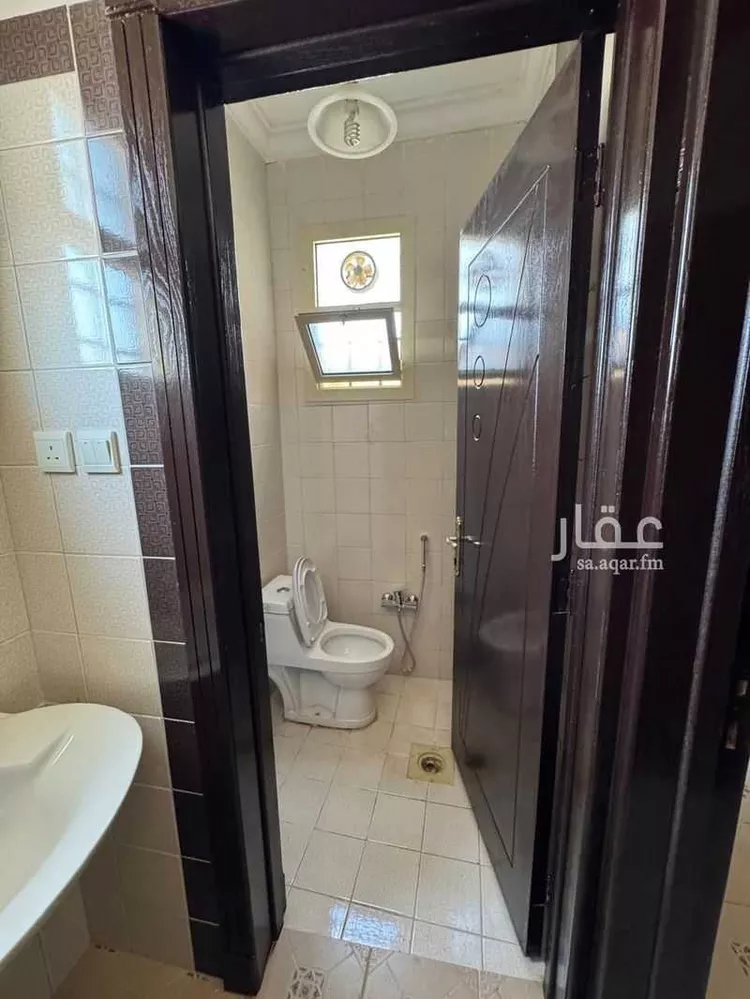 فيلا للإيجار في شارع عبدالقادر شمس, حي العوالي, مدينة الرياض, منطقة الرياض صورة 3