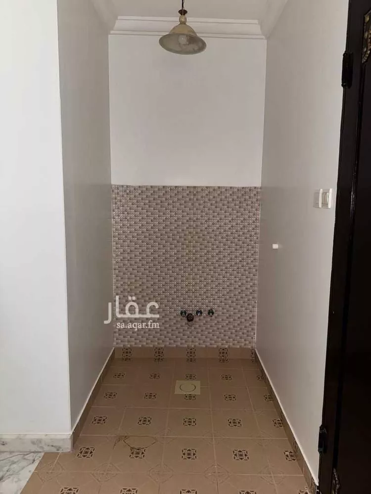 فيلا للإيجار في شارع عبدالقادر شمس, حي العوالي, مدينة الرياض, منطقة الرياض صورة 5