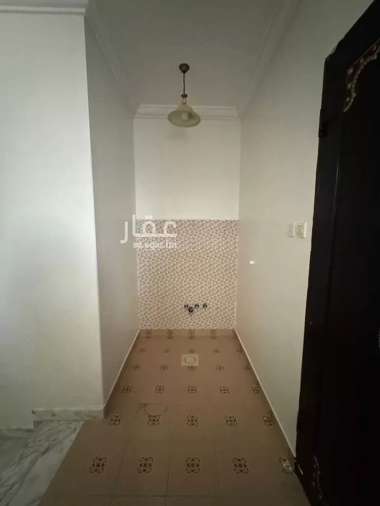 فيلا للإيجار في شارع عبدالقادر شمس, حي العوالي, مدينة الرياض, منطقة الرياض 8