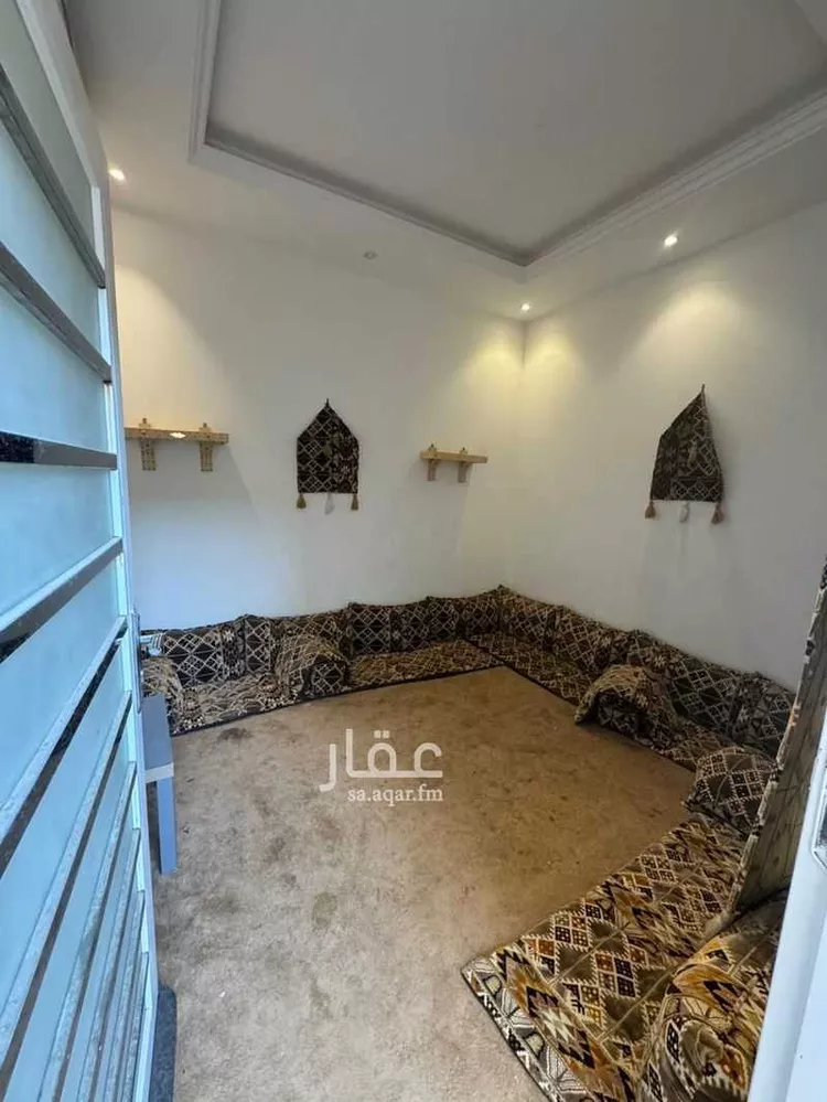 فيلا للبيع في شارع الحفار, حي الحزم, مدينة الرياض, منطقة الرياض صورة 2
