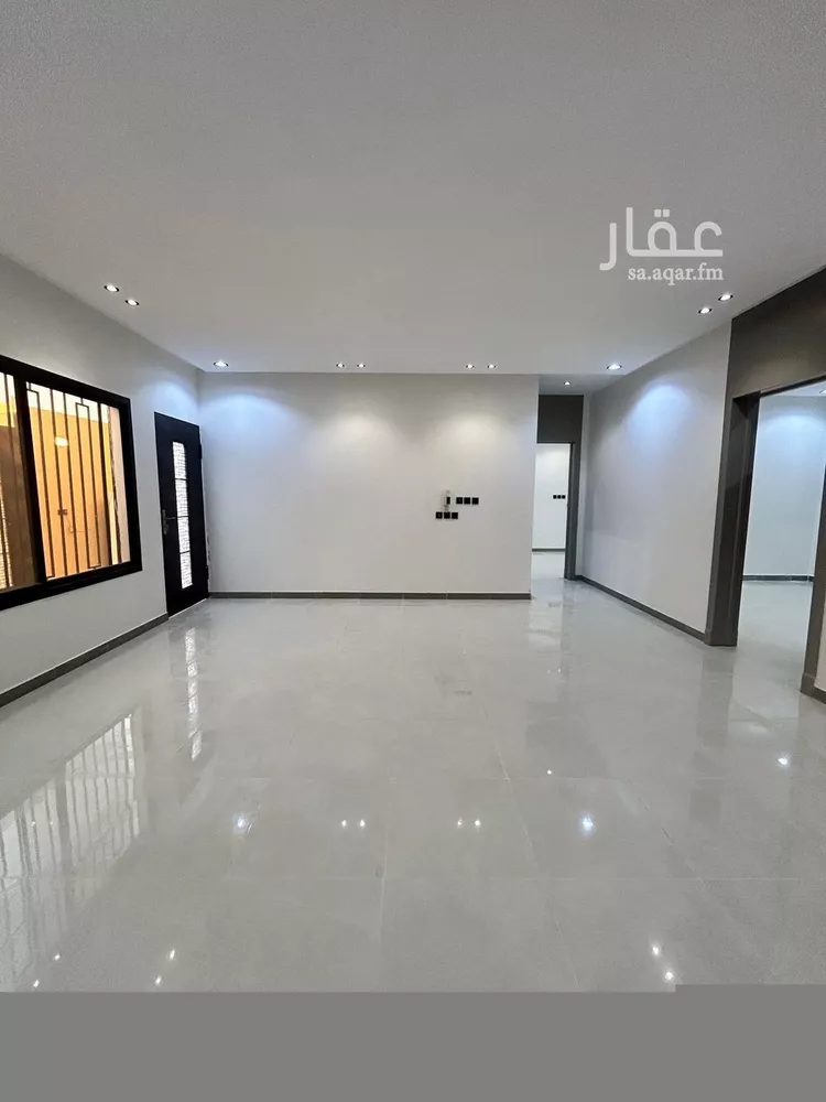 دور للبيع في شارع الأمير سعود بن محمد بن مقرن, حي طيبة, مدينة الرياض, منطقة الرياض