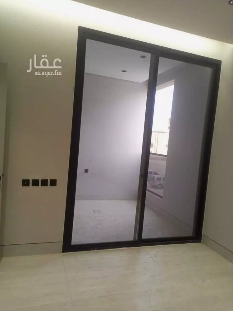 دور للبيع في شارع الشمالية, حي السعادة, مدينة الرياض, منطقة الرياض صورة 3